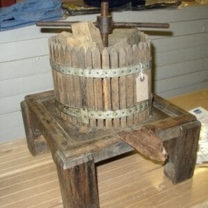 French Fruit Press