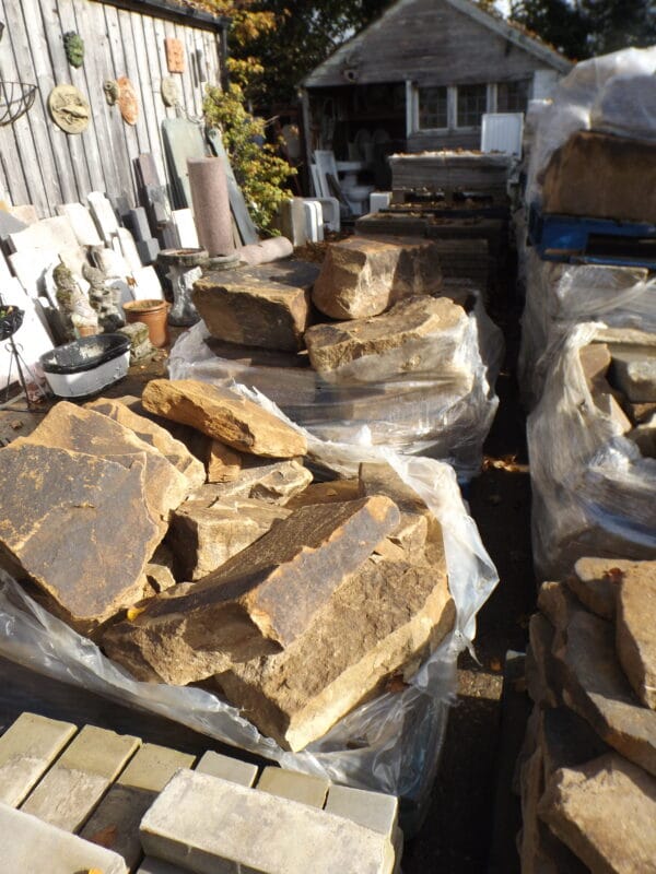 New York Stone Rockery