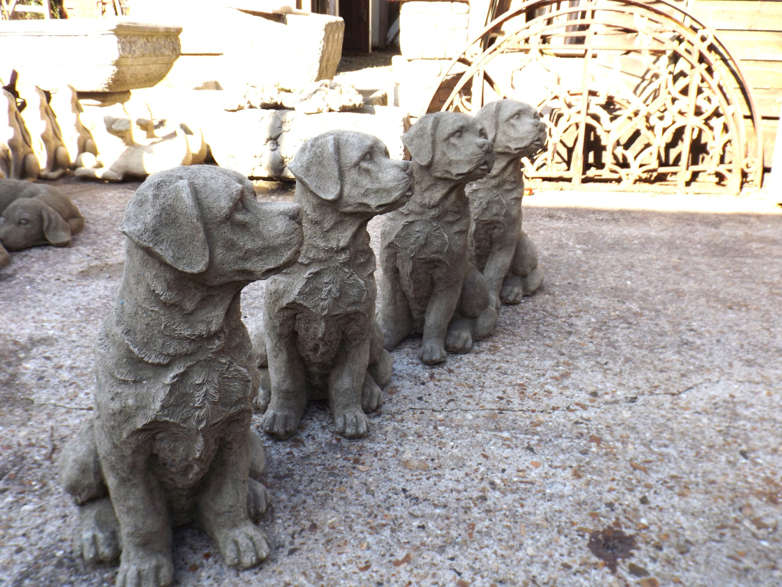 Sitting Labrador Statuette - Best Reclamation Garden Ornaments