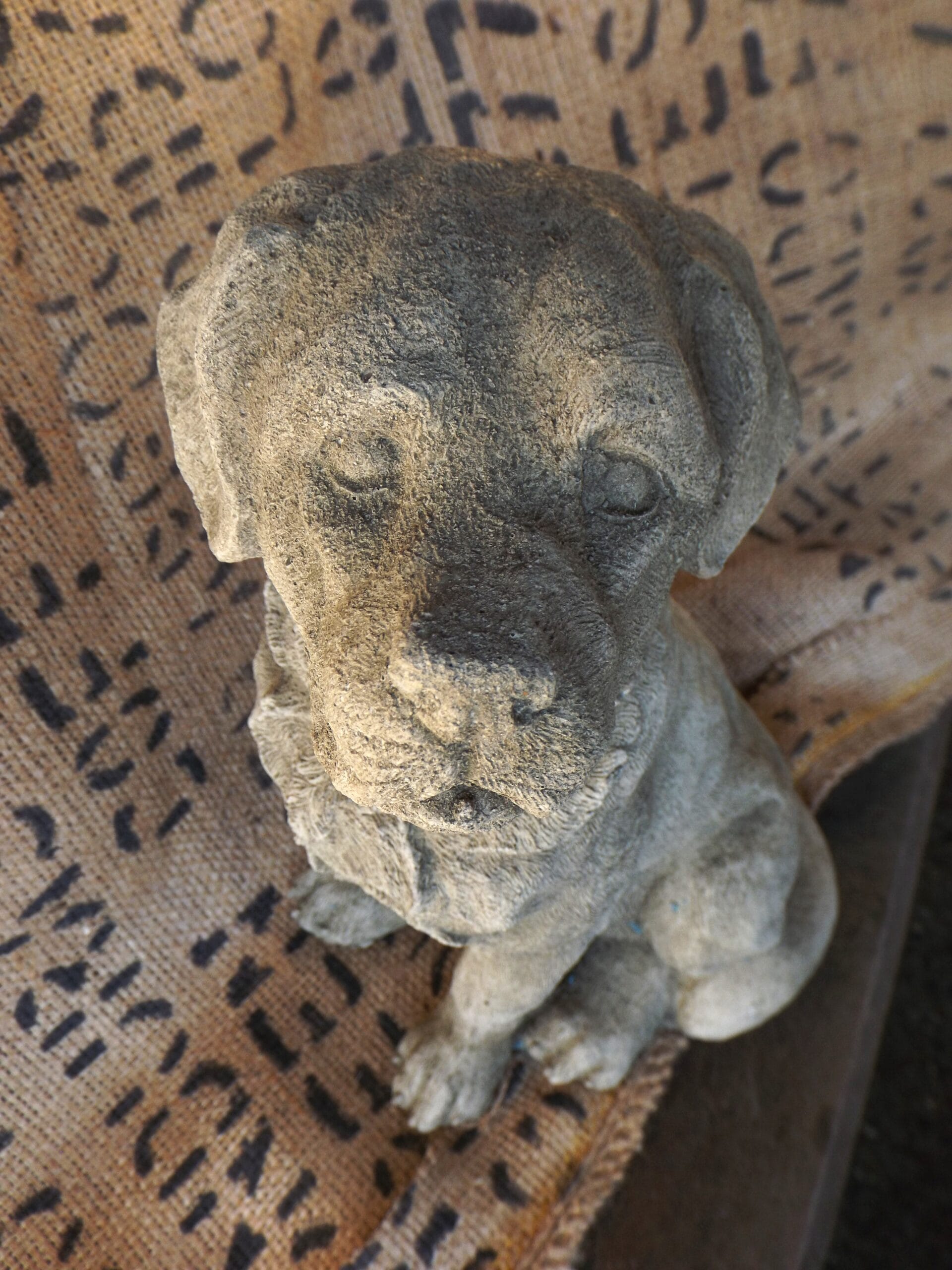 Sitting Labrador Statuette - Best Reclamation Sitting Labrador Statuette