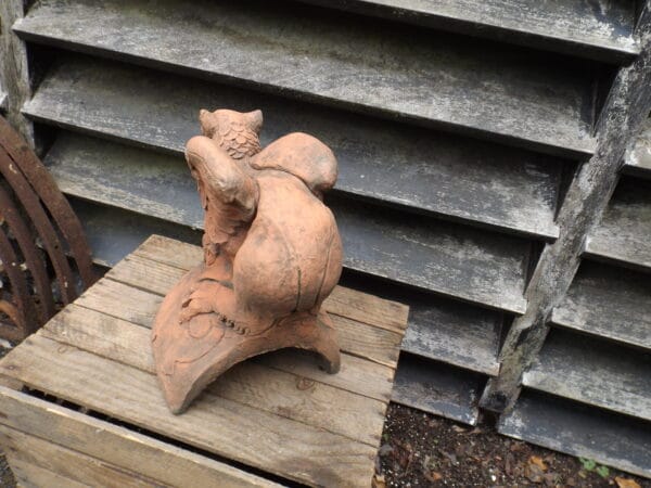 Griffin Finial