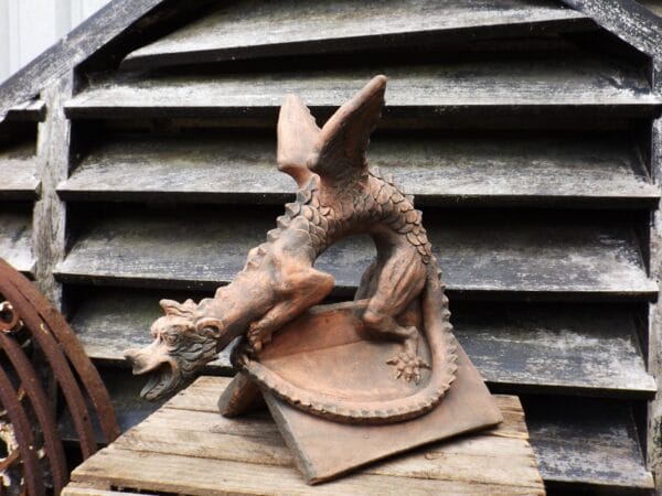 Small Brighton Dragon Finial