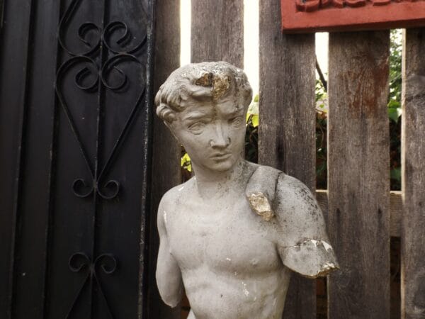 Statues &Amp; Busts