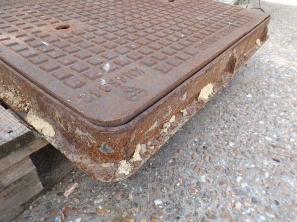 Cast Iron Manhole Cover