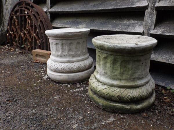 Small Round Plinth