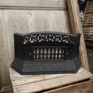 Victorian Tidy Betty