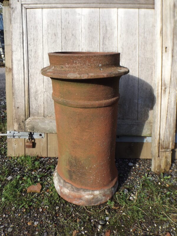 Wide Rimmed Chimney Pot