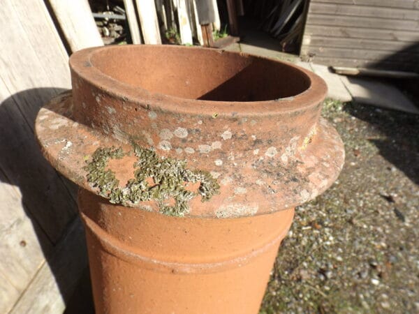 Wide Rimmed Chimney Pot