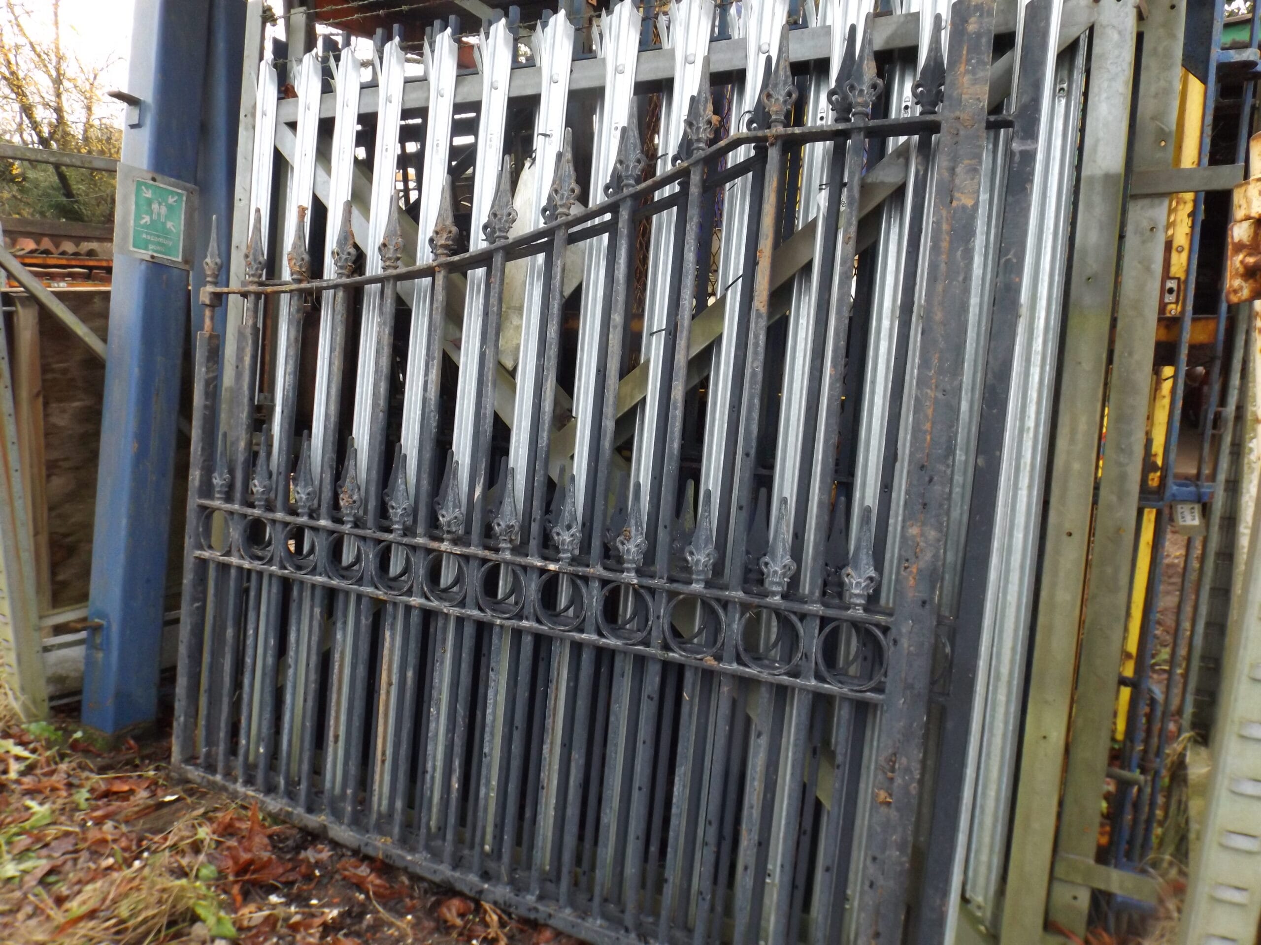 Reclaimed Metal Arched Driveway Gates - Best Reclamation Gates &Amp; Railings