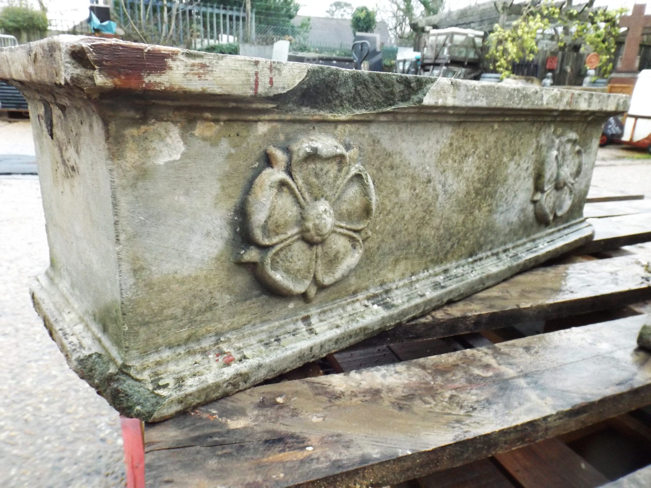 Tudor Rose Planters - Best Reclamation Reclaimed Garden Ornaments