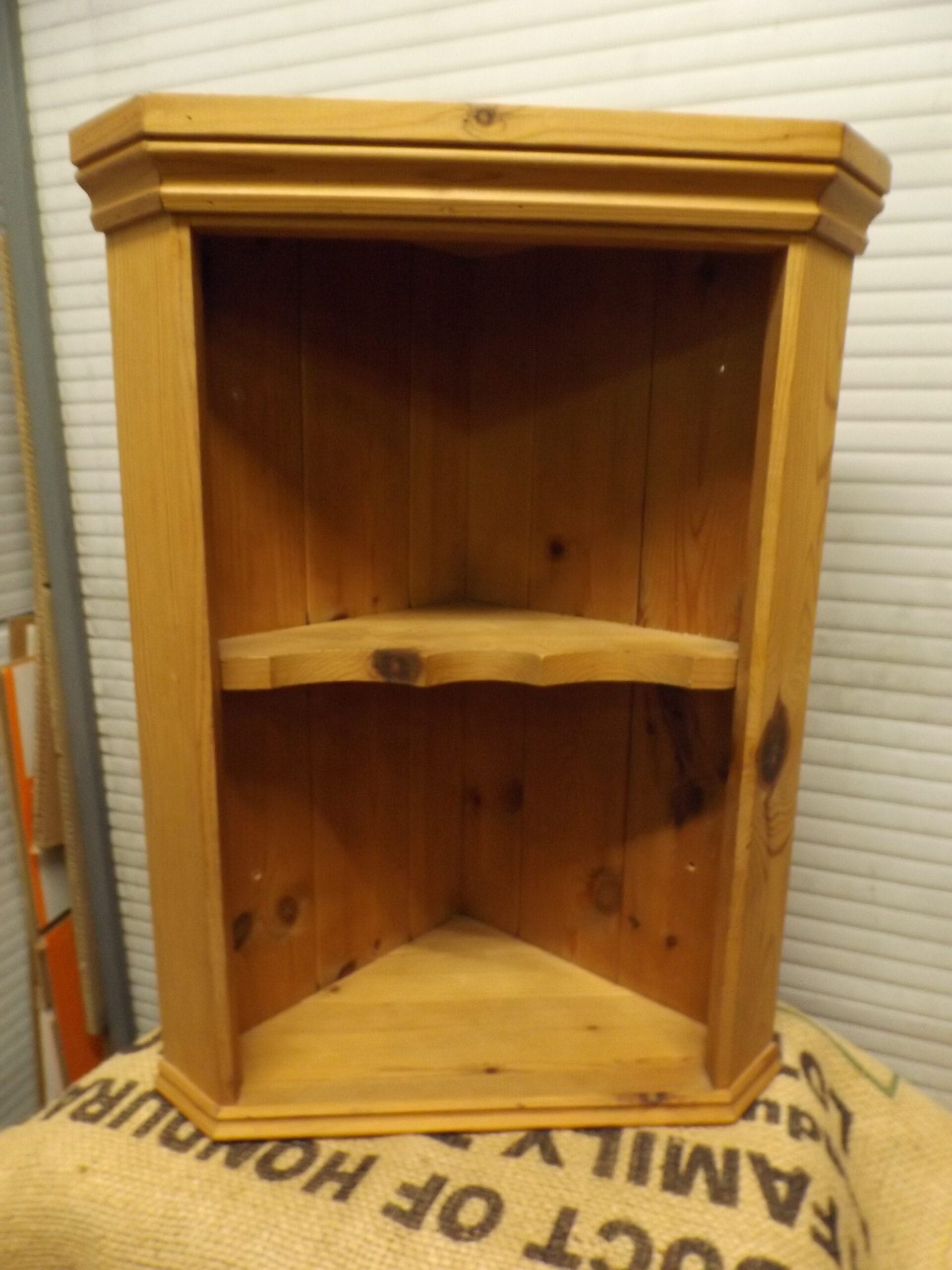 Small Corner Shelves - Best Reclamation Vintage Pine Shelves