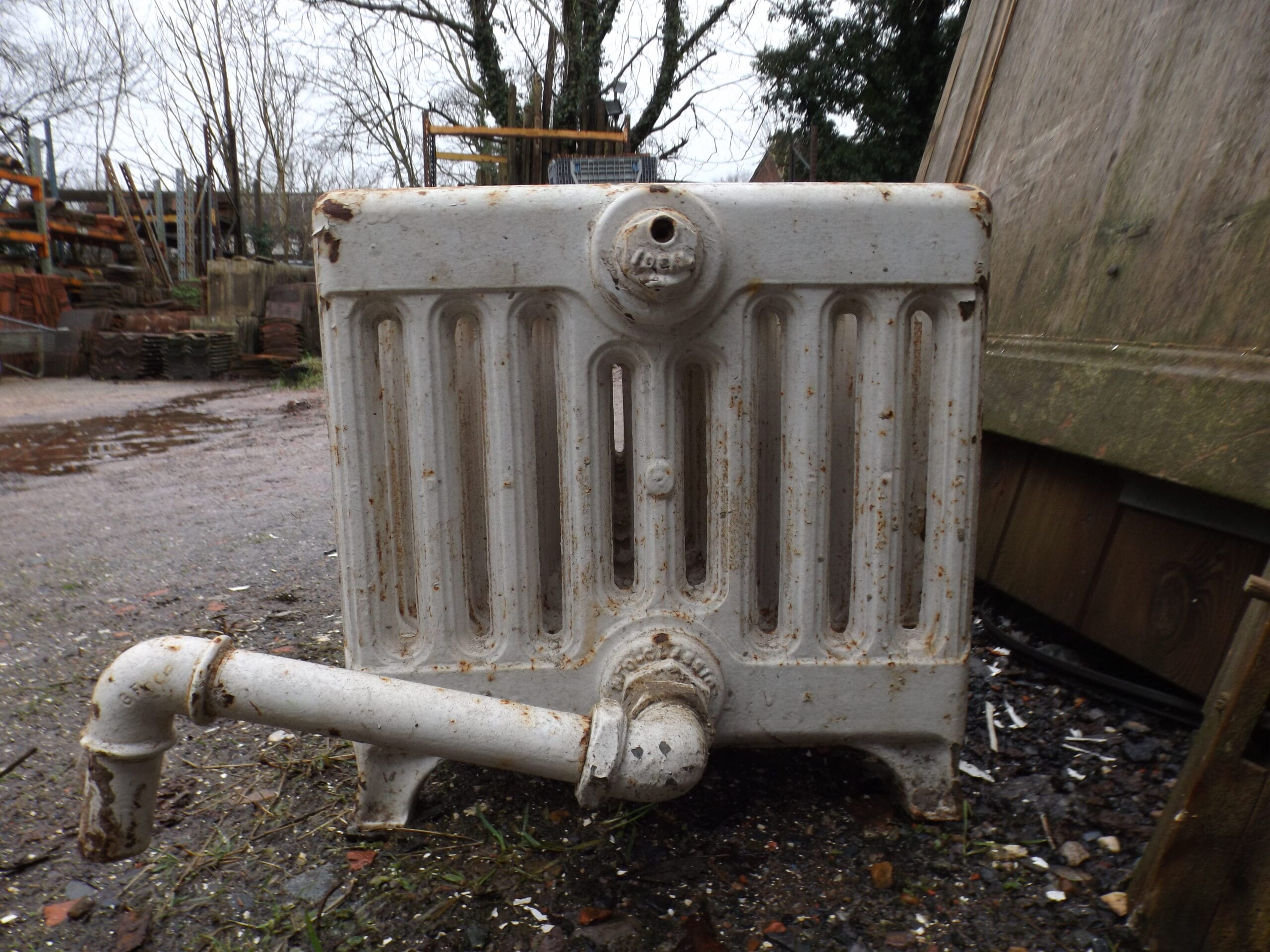 Reclaimed 9 Column Cast Iron Radiator - Best Reclamation Reclaimed 9 Column Cast Iron Radiator