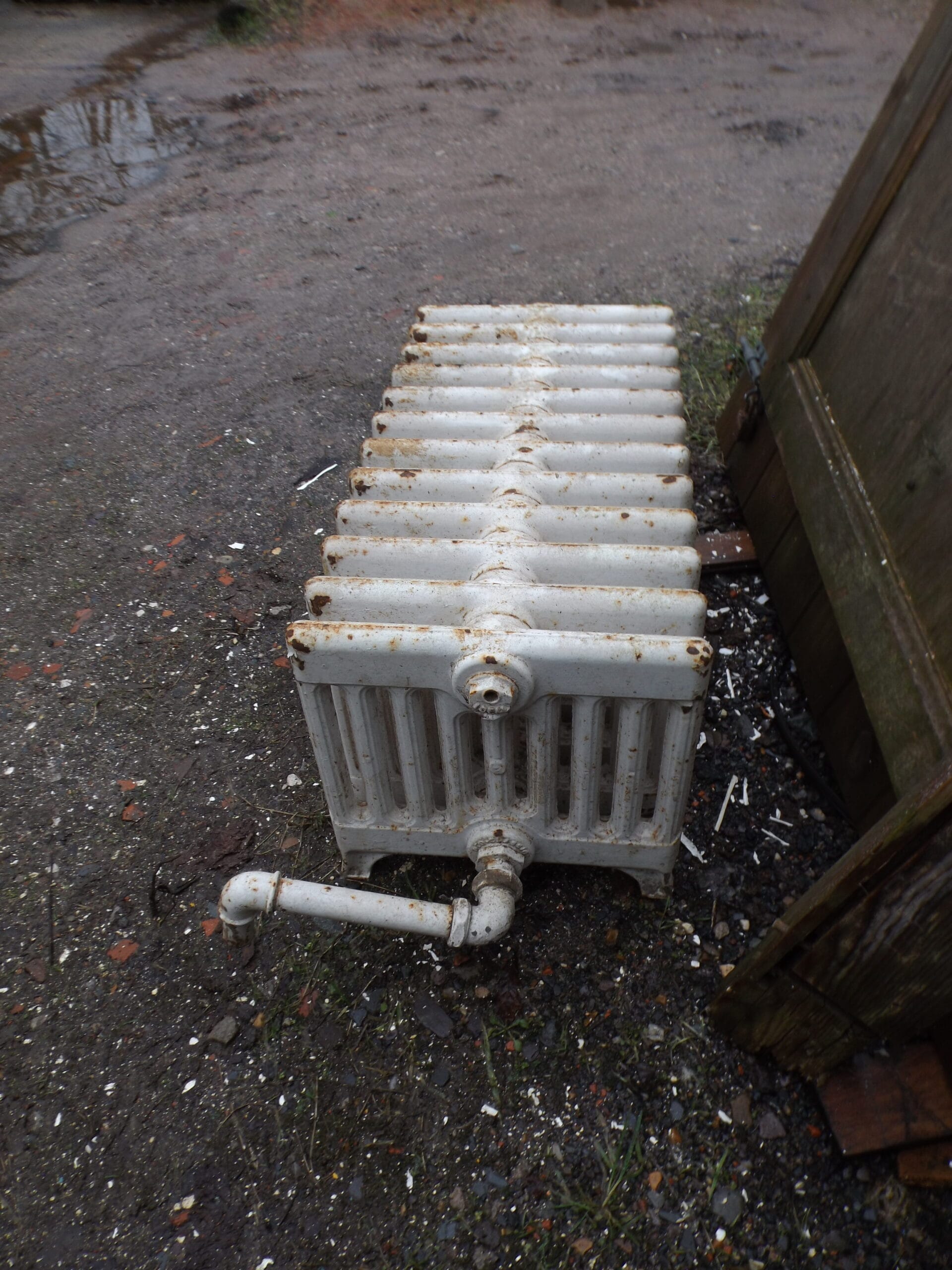 Reclaimed 9 Column Cast Iron Radiator - Best Reclamation Victorian Radiator