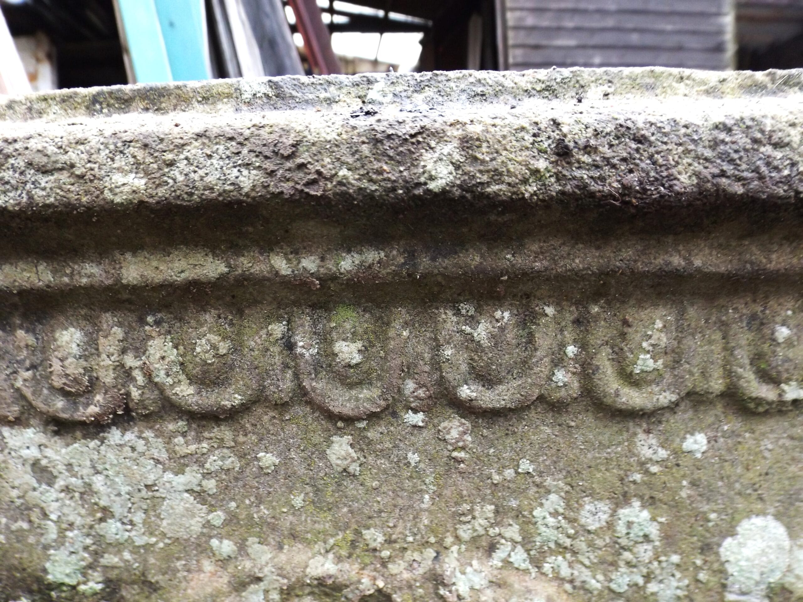 Well Weathered Reconstituted Stone Plinth - Best Reclamation Reclaimed Garden Plinth