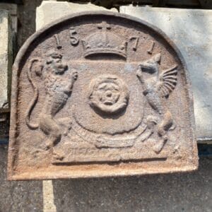 Heraldic Crest Fireback