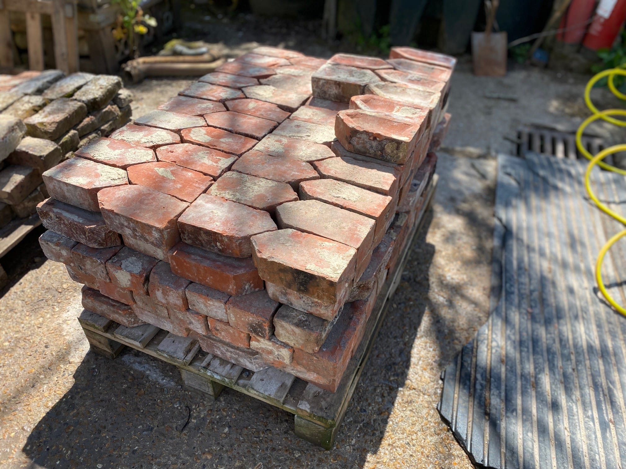 Victorian Handmade Red Squint Bricks - Best Reclamation Handmade Squint Bricks