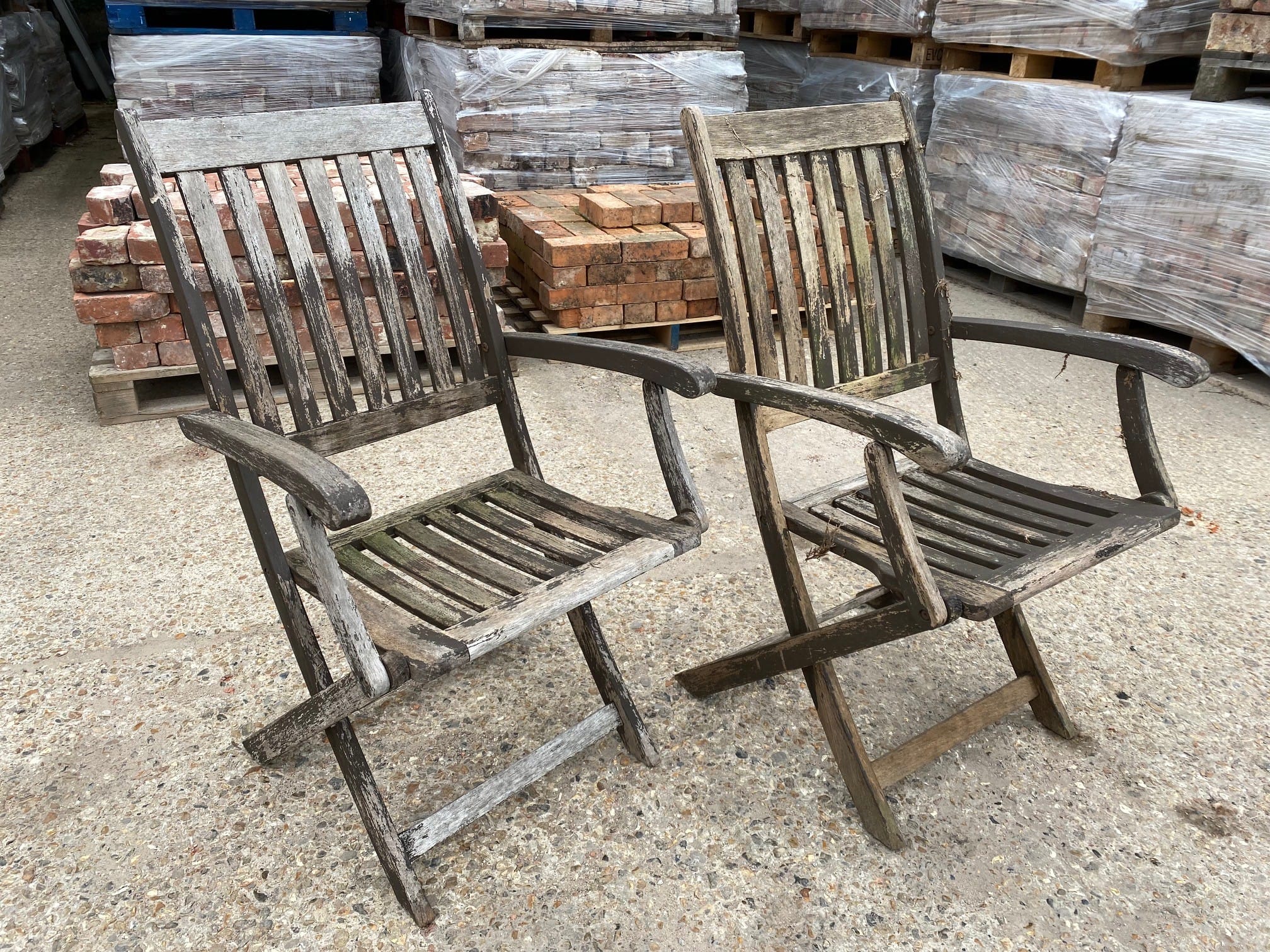 Folding Wooden Chairs With Armrests - Best Reclamation Garden Furniture