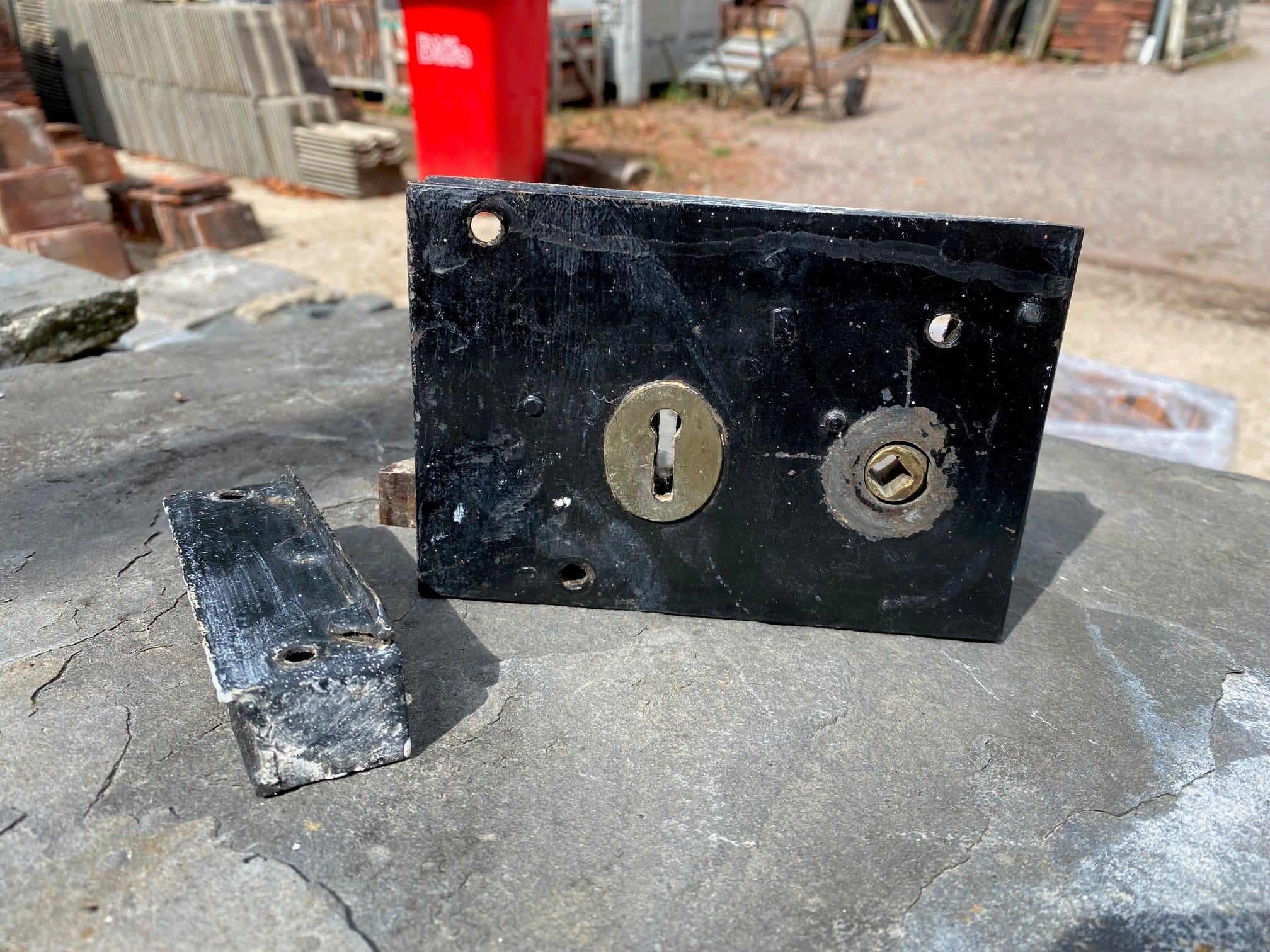 Antique Iron Rim Lock - Best Reclamation An Antique Iron Rim Lock With Keep.