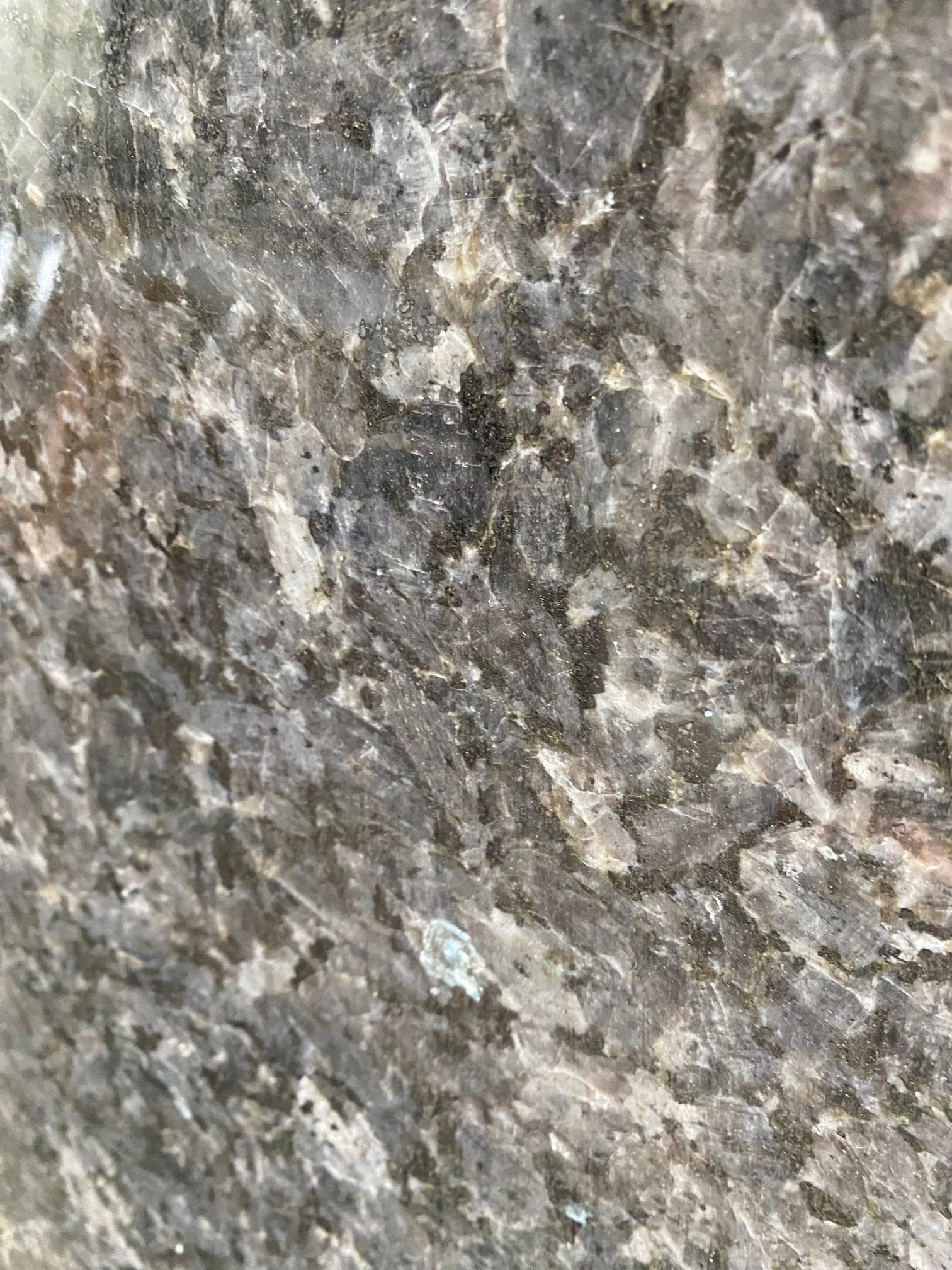 Reclaimed Granite Worktop - Best Reclamation A Close Up Of A Granite Worktop Showing The Iridescent Crystals Within The Stone.